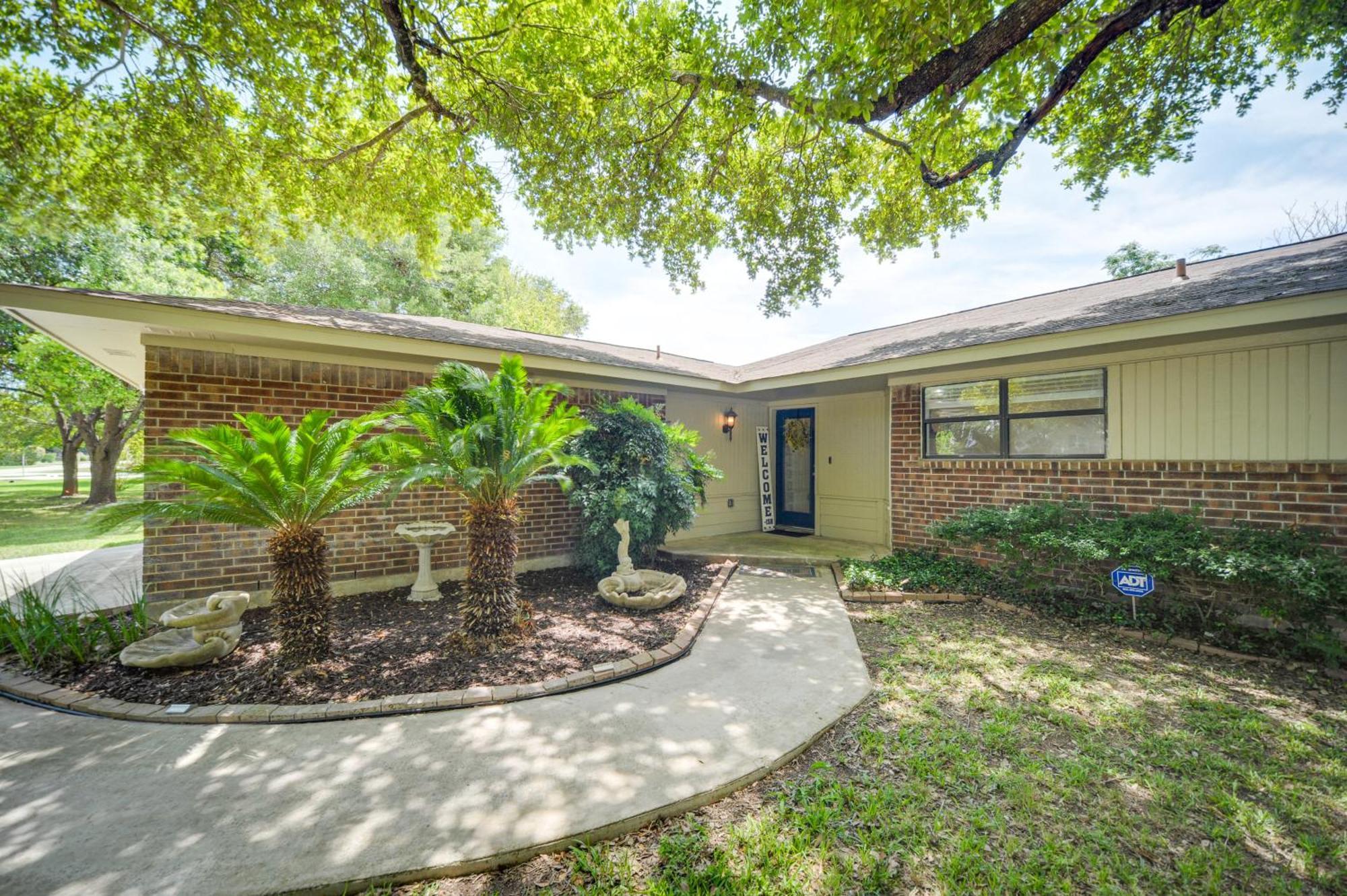 Mcqueeney Vacation Rental About 10 Mi To New Braunfels Eksteriør bilde